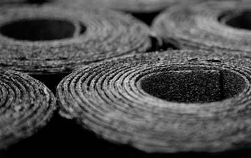 Clawdd Newydd bitumen roof disadvantages