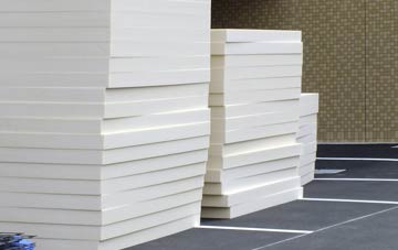 Clawdd Newydd flat roof insulation costs